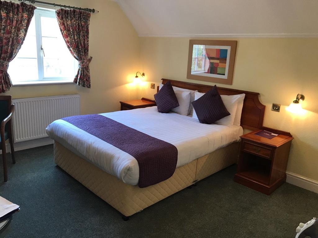 Harefield Manor Hotel Romford Ngoại thất bức ảnh
