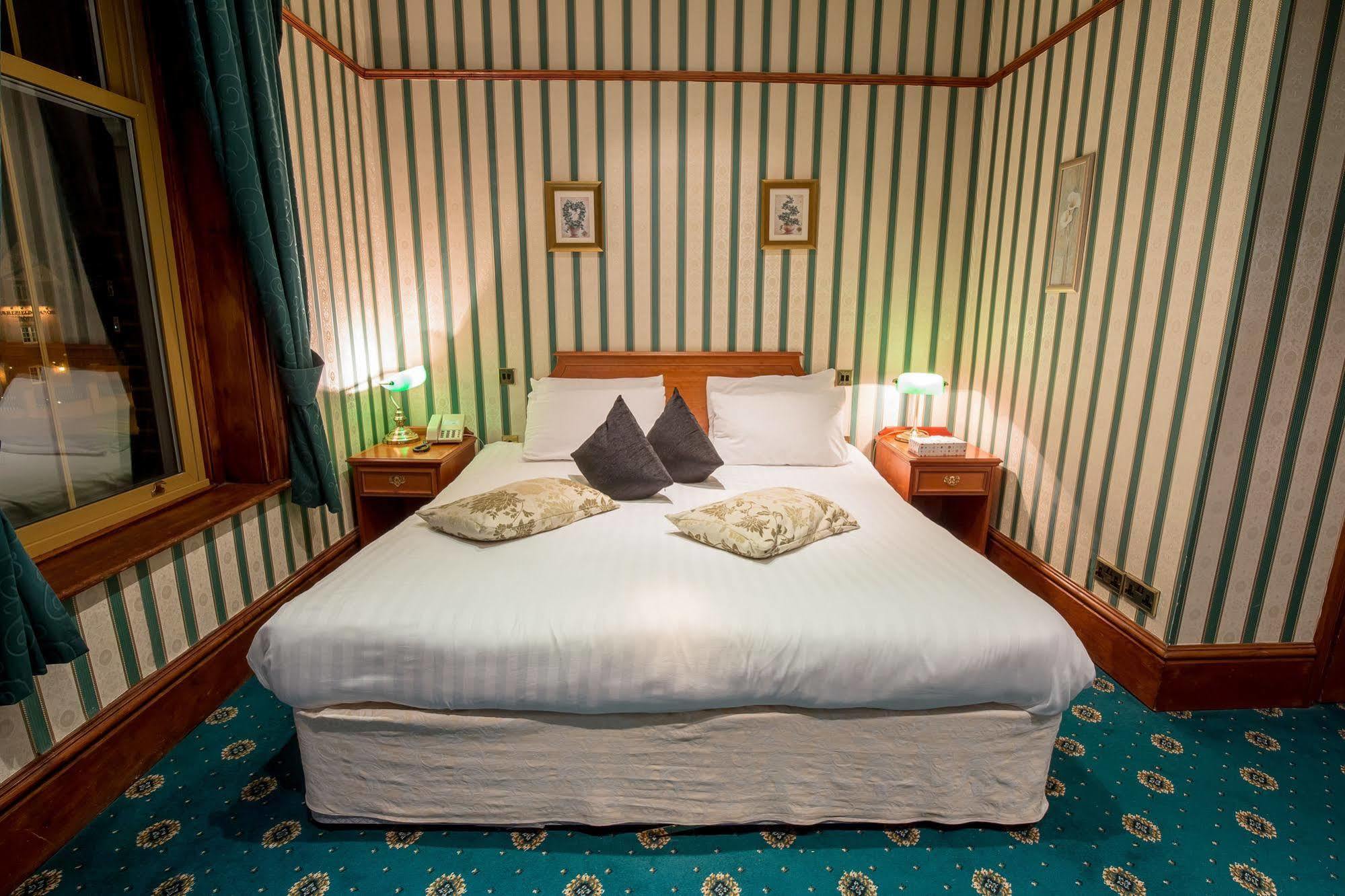 Harefield Manor Hotel Romford Ngoại thất bức ảnh