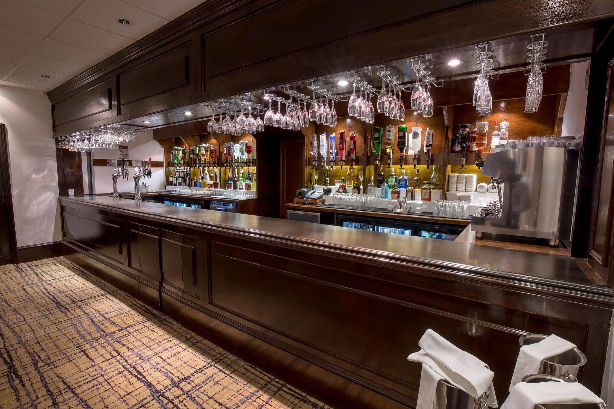 Harefield Manor Hotel Romford Ngoại thất bức ảnh