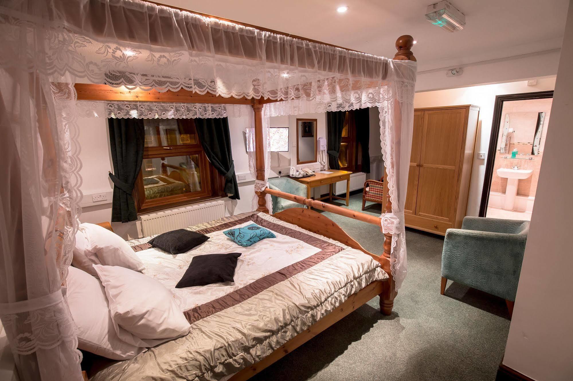 Harefield Manor Hotel Romford Ngoại thất bức ảnh